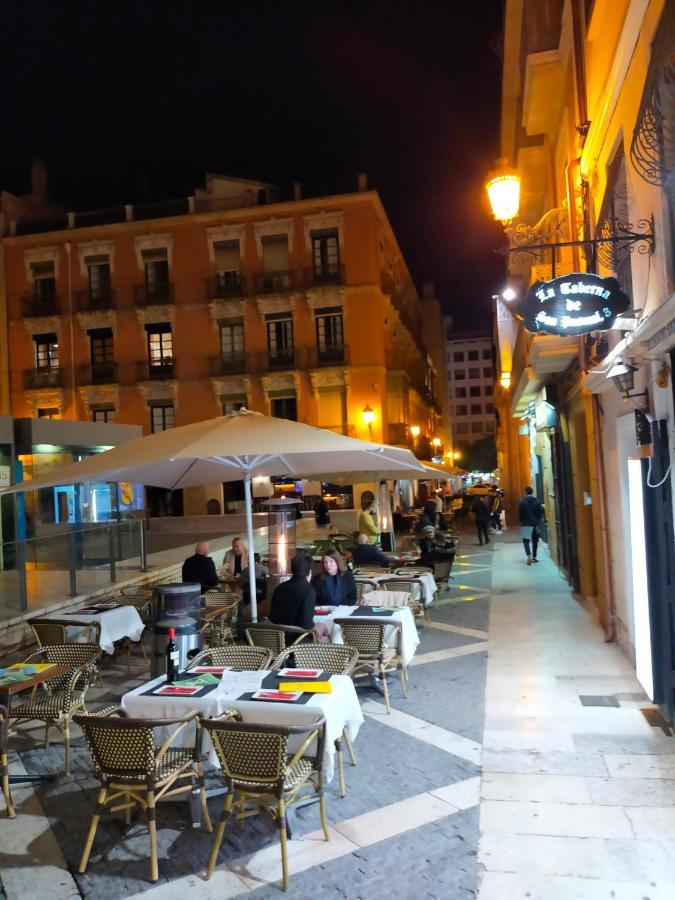 City Center Alicante - Cisneros Esterno foto